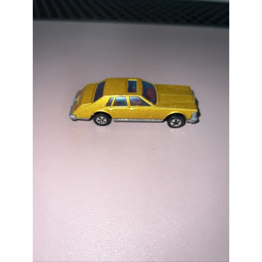 1980 Hot‎ wheels Cadillac Seville Metallic Gold